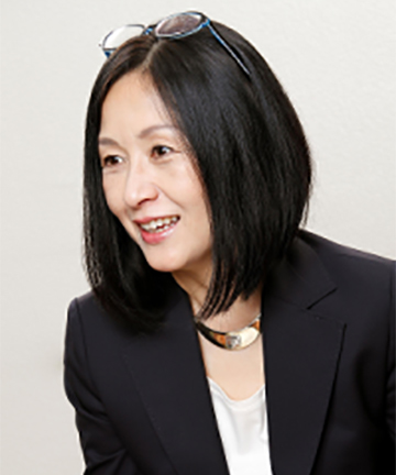 新井晴み